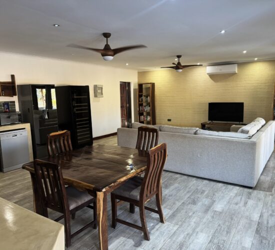 Crafted Africa Guesthouse Cottage Lounge