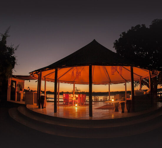 three-rivers-camp-zambia-in-style-tours-safari-packages-lodges-explore-south-luangwa-evening-sky